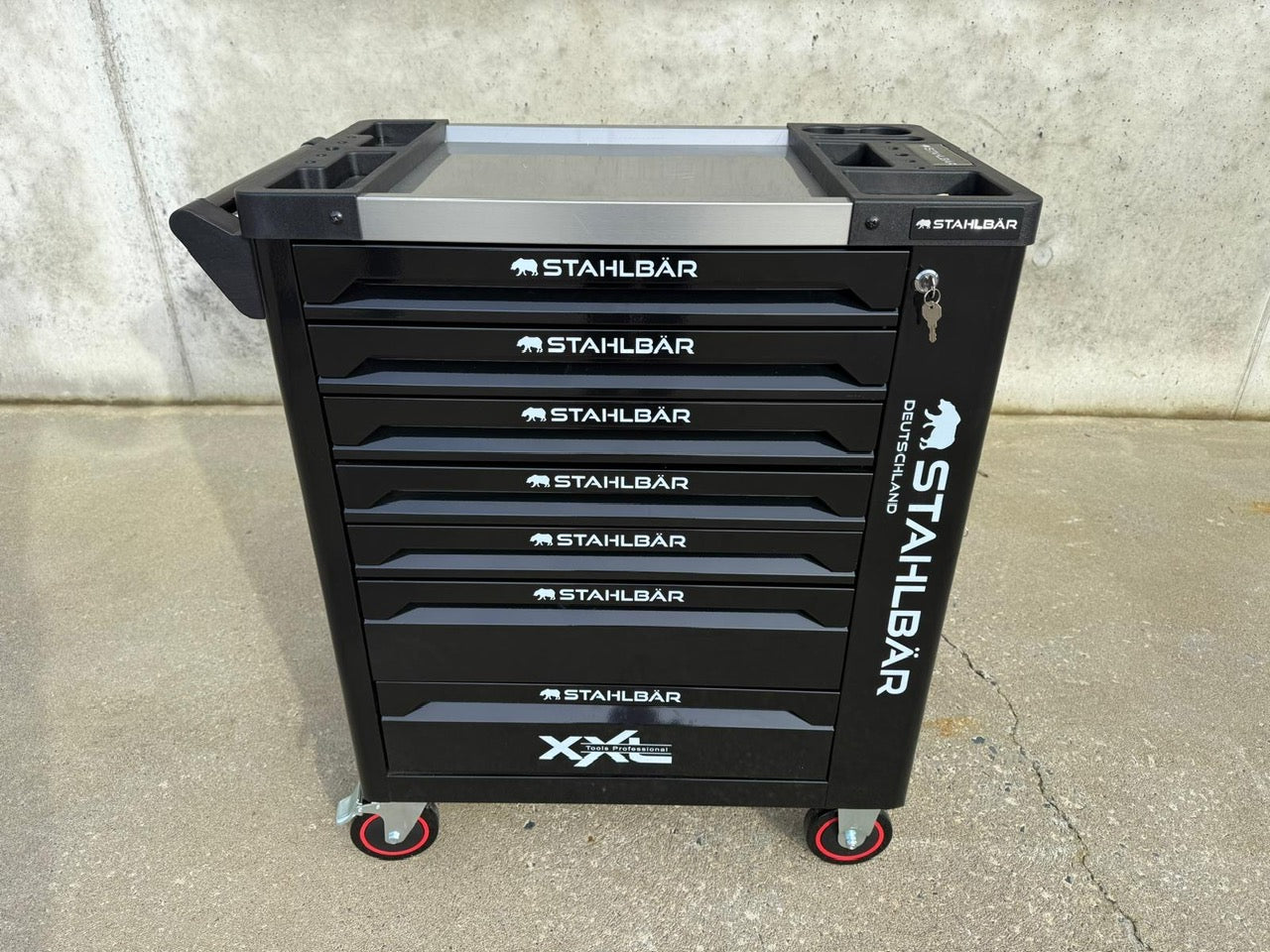 New Stahlbar 7 Drawer Tool Cabinet on Caster Wheels