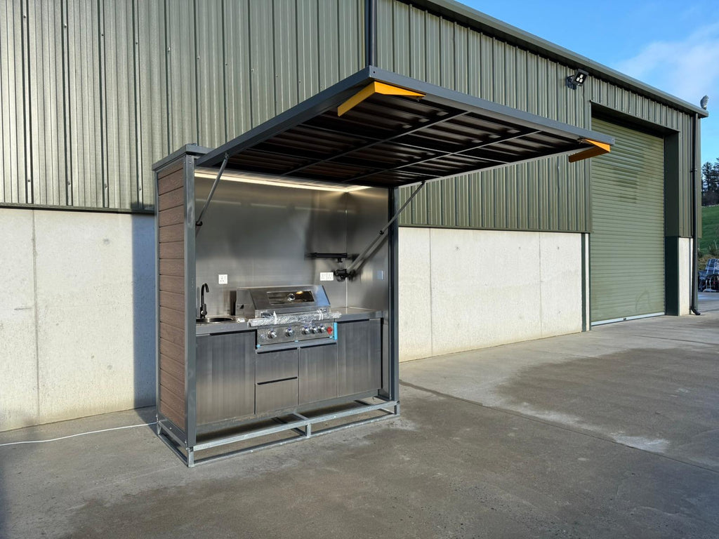New Outdoor All Year Round Gas Barbecue Unit