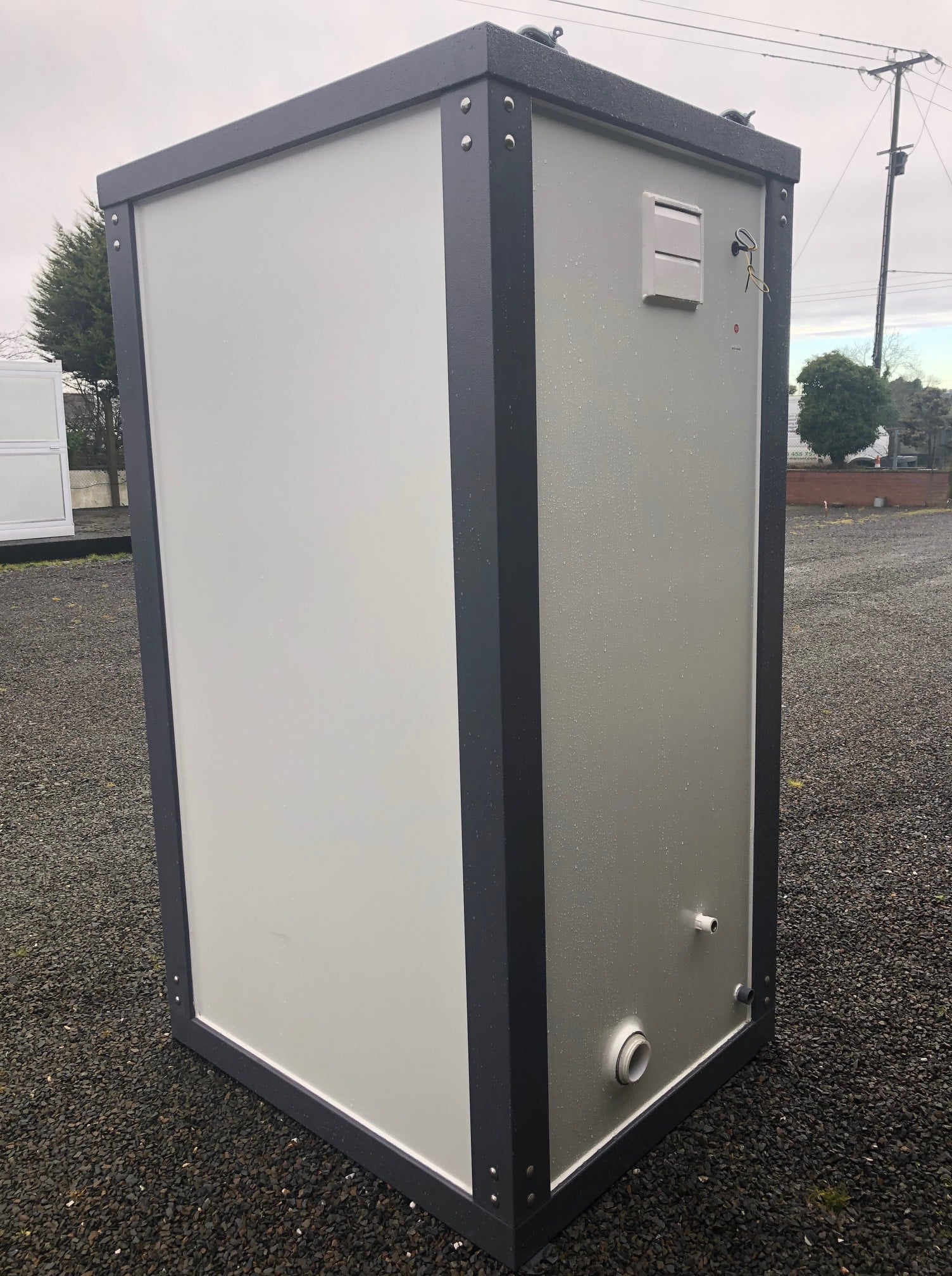 New Bastone Single Toilet Unit