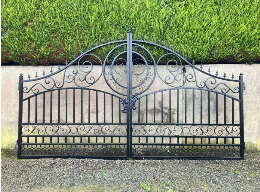 New 14ft Bi-Parting Gates (European Design)