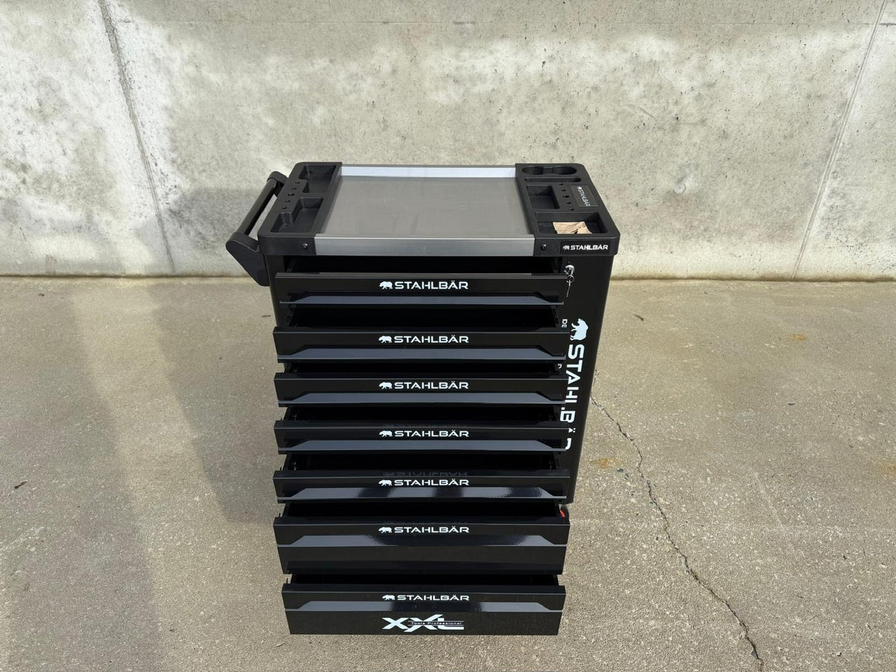 New Stahlbar 7 Drawer Tool Cabinet on Caster Wheels