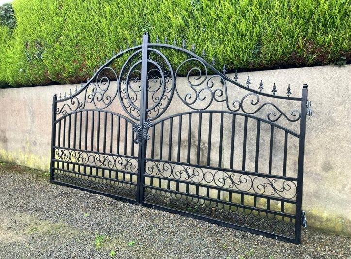 New 14ft Bi-Parting Gates (European Design)