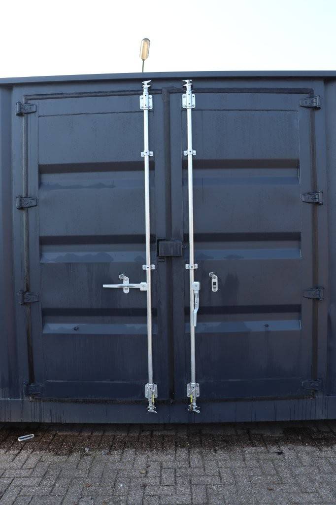 40ft High Cube Container with 4 Side Doors (1 Ship) BLACK