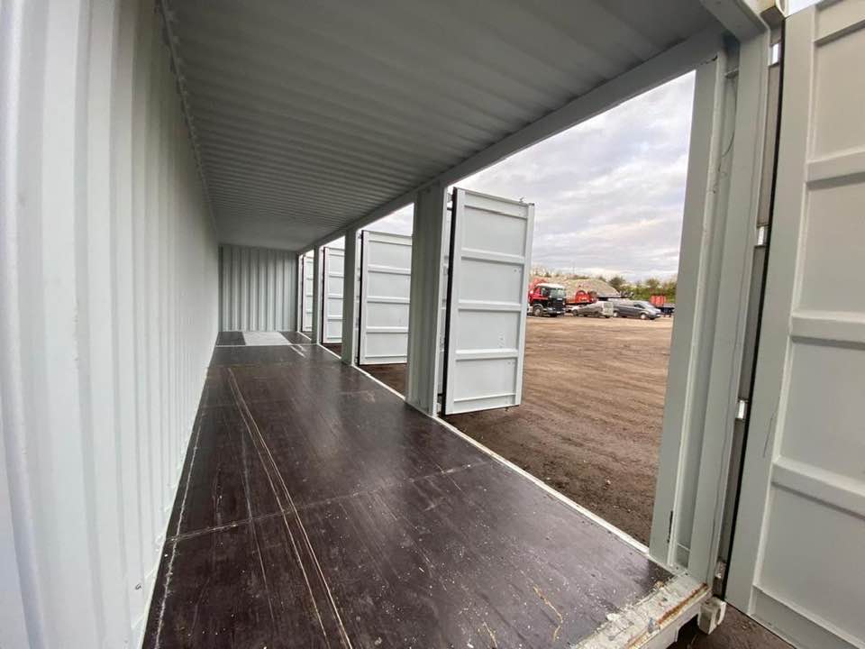 40ft High Cube Container with 4 Side Doors (1 Ship)
