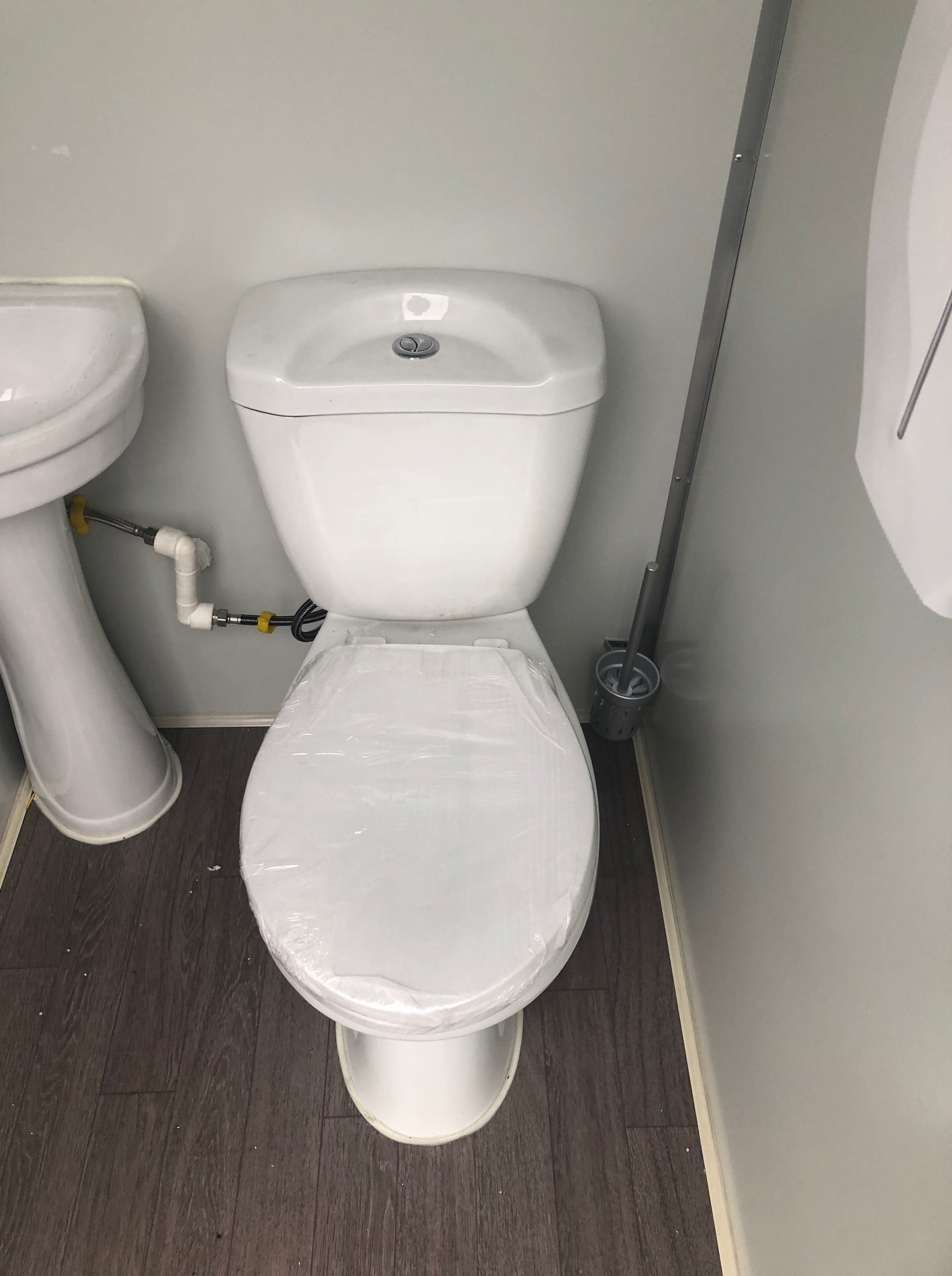 New Bastone Single Toilet Unit