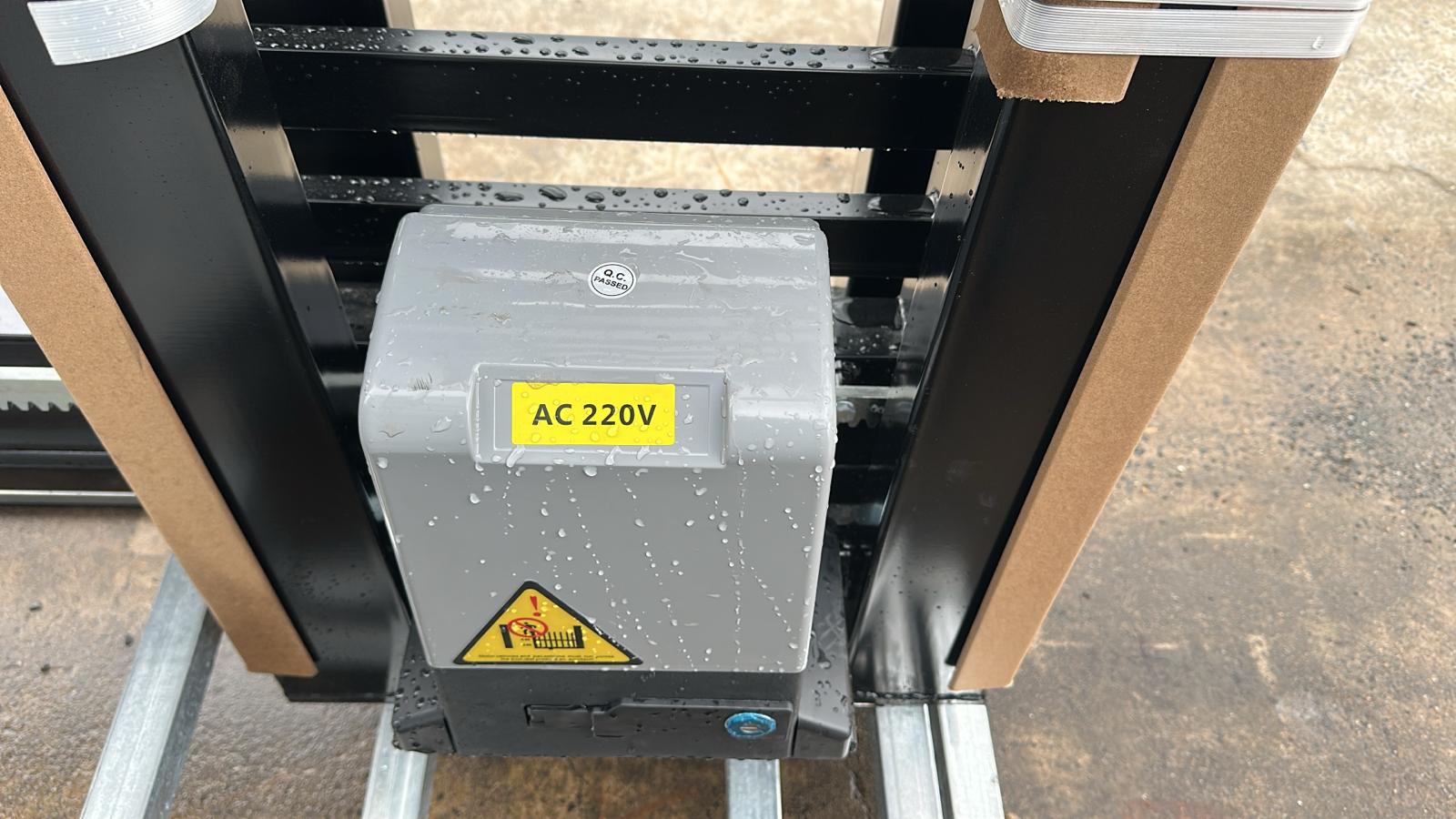 New 13ft XPF13J Electric Cantilever Gates with Electric Motor & Remotes
