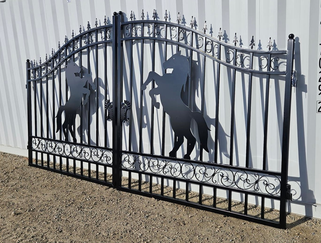 New 14ft Bi-Parting Gates (Horse Design)