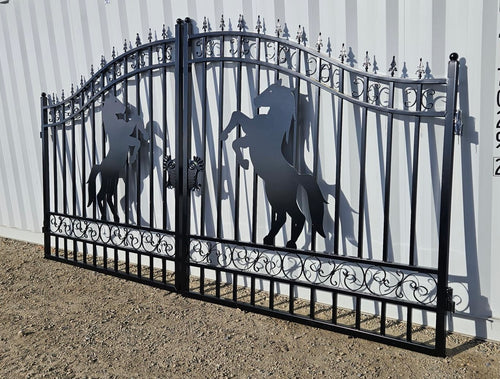 New 14ft Bi-Parting Gates (Horse Design)