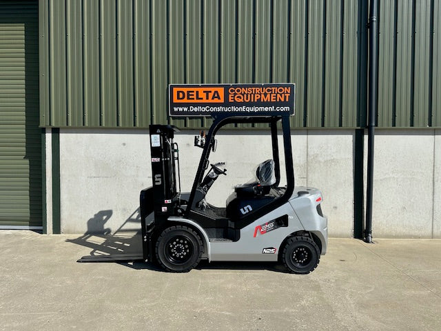 New 2025 UN 2.5Ton N-Series Diesel Counter Balance Forklift