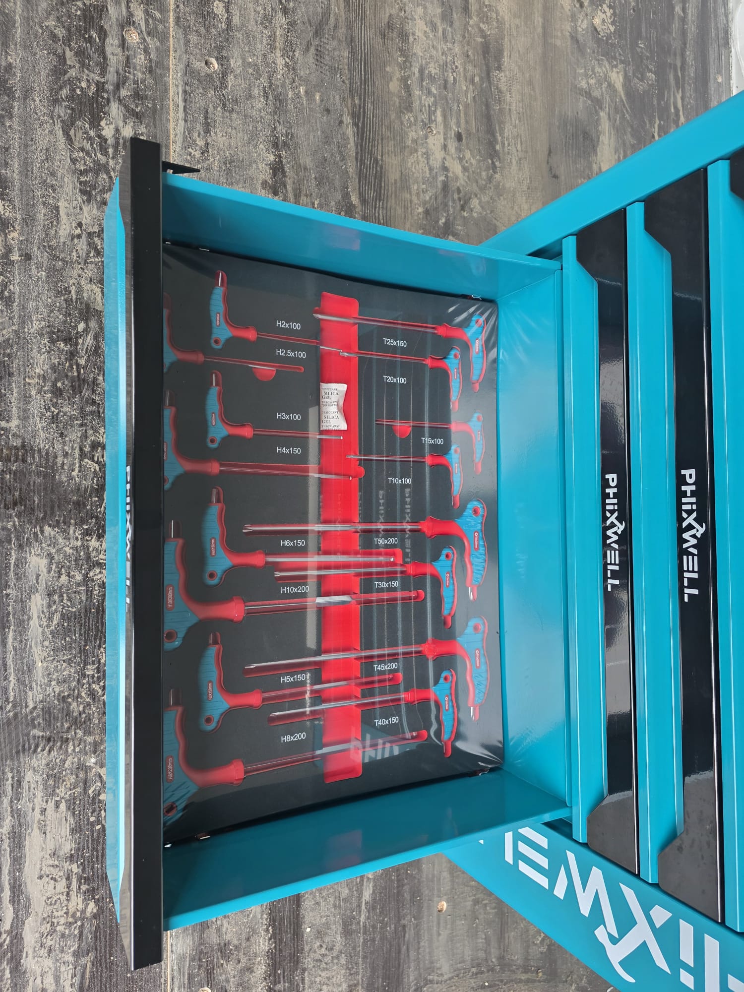 New Phixwell Workbench, 7 Drawers & 1 Cabinet complete with 6 Trays of Tools (TEAL)