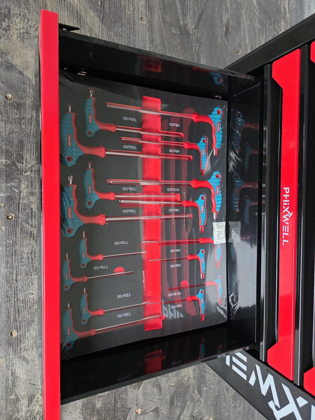 New Phixwell Workbench, 7 Drawers & 1 Cabinet complete with 6 Trays of Tools (RED & BLACK)