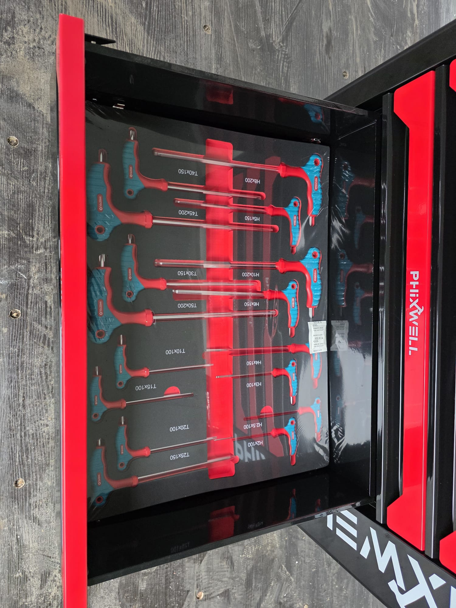 New Phixwell Workbench, 7 Drawers & 1 Cabinet complete with 6 Trays of Tools (RED & BLACK)