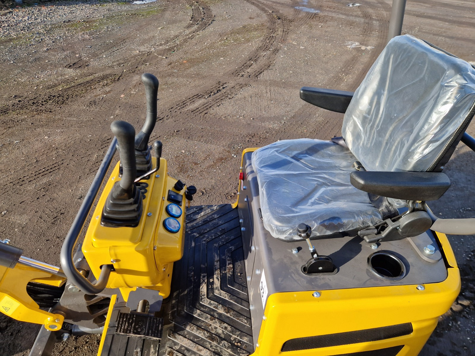New Huayee HY10 1 Ton Mini Excavator, Rubber Tracks, Blade, Offset, Canopy, Diesel Engine