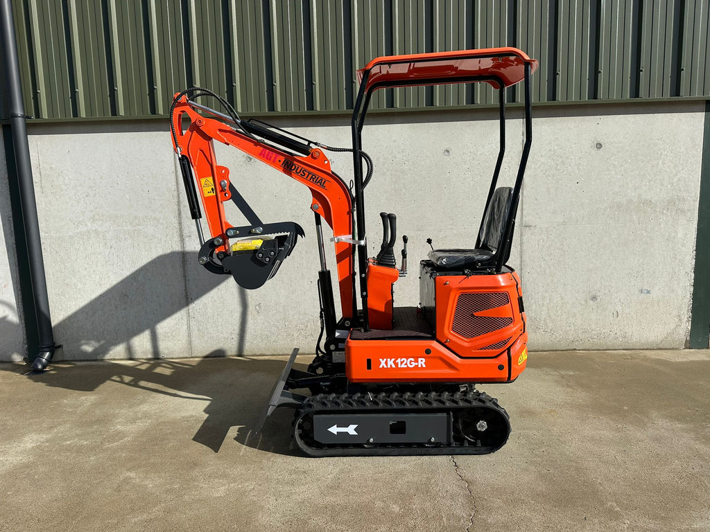 New AGT XK12G-R 1 Ton Mini Excavator, Rubber Tracks, Blade, Canopy, Petrol Engine (Copy)