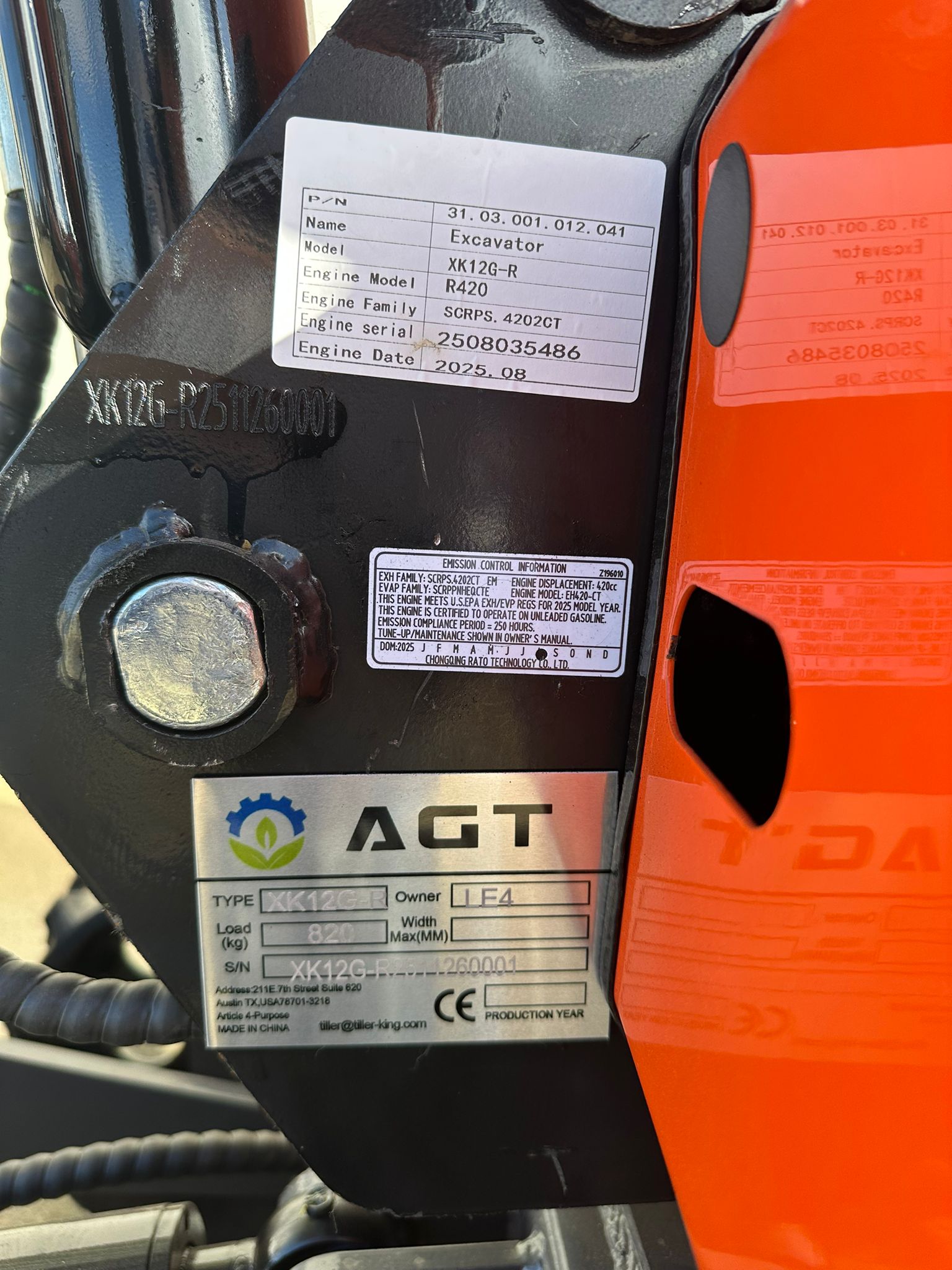 New AGT XK12G-R 1 Ton Mini Excavator, Rubber Tracks, Blade, Canopy, Petrol Engine (Copy)
