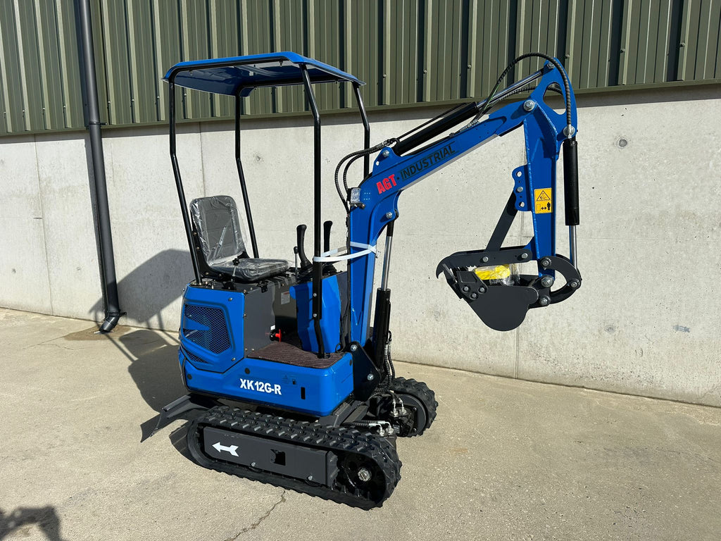New AGT KX12R 1 Ton Mini Excavator, Rubber Tracks, Blade, Canopy, Petrol Engine