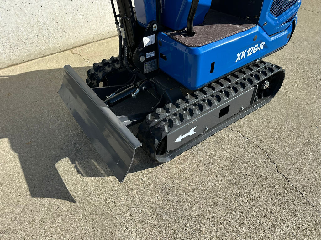 New AGT KX12R 1 Ton Mini Excavator, Rubber Tracks, Blade, Canopy, Petrol Engine