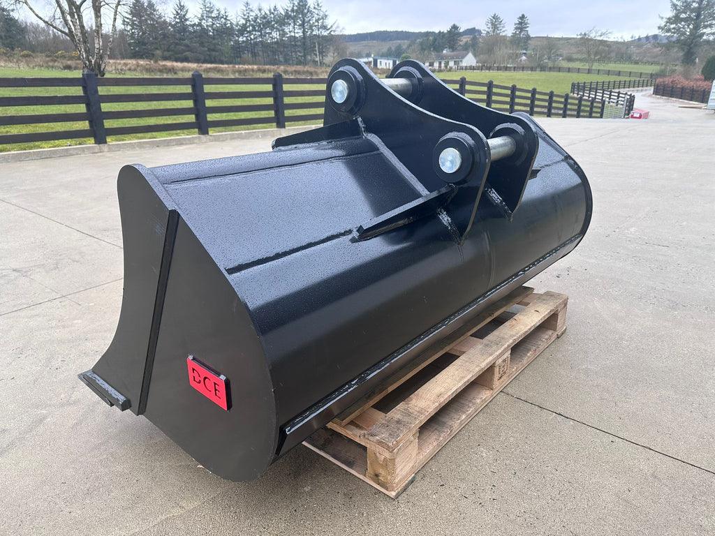 New DCE 72" Grading Bucket to suit 13 Ton Excavator