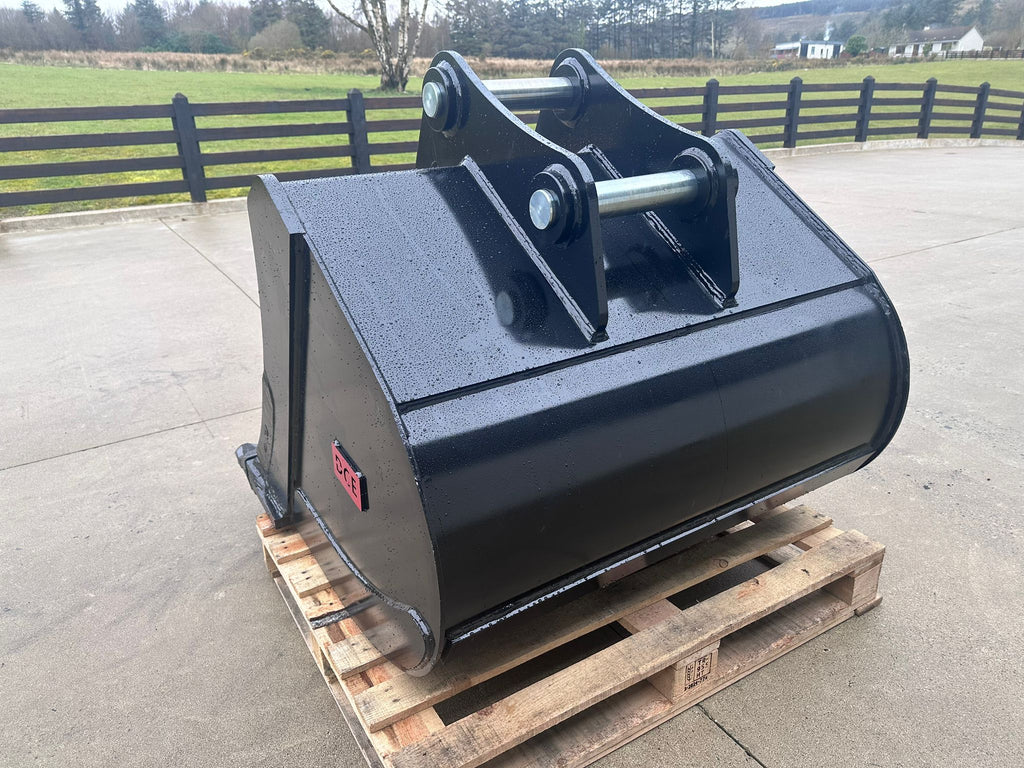 New DCE 48" Digging Bucket to suit 13 Ton Excavator