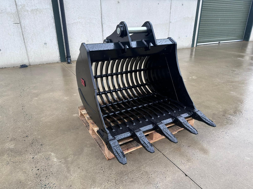 New DCE 48" Riddle Bucket to suit 13 Ton Excavator