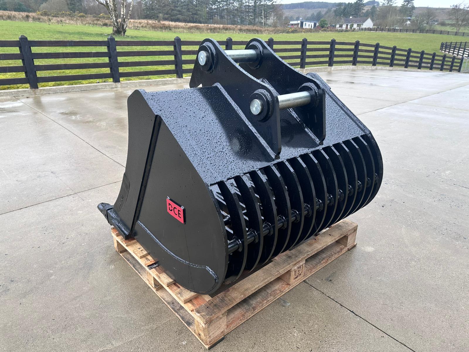 New DCE 48" Riddle Bucket to suit 13 Ton Excavator