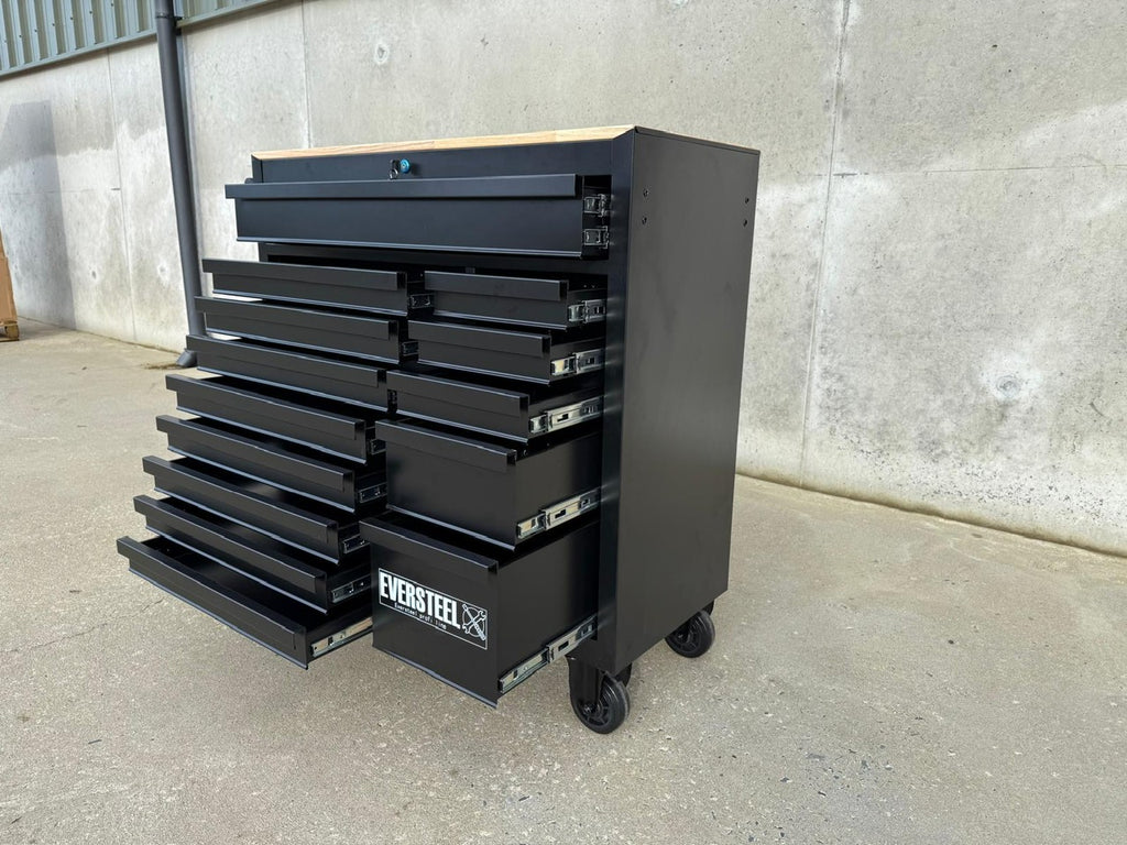 New Eversteel 14 Drawer Tool Cabinet on Castor Wheels